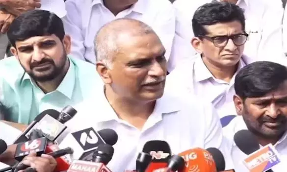 Telangana: मूसी बहस को लेकर BRS ने किया वॉकआउट Telangana: मूसी बहस को लेकर BRS ने किया वॉकआउट