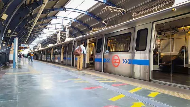 पूर्व सांसद ने Delhi सरकार से मेट्रो स्टेशनों के नाम सिख धर्मस्थलों पर रखने की अपील की पूर्व सांसद ने Delhi सरकार से मेट्रो स्टेशनों के नाम सिख धर्मस्थलों पर रखने की अपील की