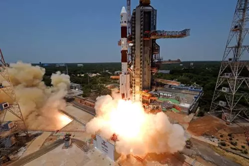 संभावनाओं का साल 2026: आदित्य-एल1 से सौर तूफानों की भविष्यवाणी में भारत को मिल सकती है बड़ी बढ़त संभावनाओं का साल 2026: आदित्य-एल1 से सौर तूफानों की भविष्यवाणी में भारत को मिल सकती है बड़ी बढ़त