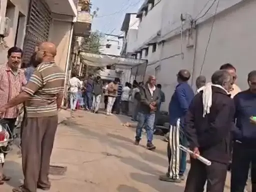 वकील की बेटी ने किया सुसाइड, परिजन सदमे में वकील की बेटी ने किया सुसाइड, परिजन सदमे में