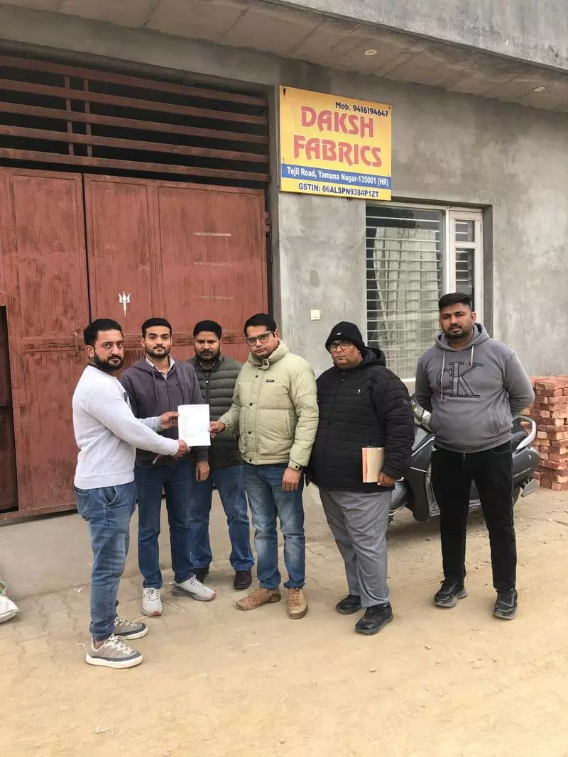 Haryana : 120 kg सिंगल-यूज़ प्लास्टिक बैग ज़ब्त, स्टॉकिस्ट पर 25,000 रुपये का जुर्माना Haryana : 120 kg सिंगल-यूज़ प्लास्टिक बैग ज़ब्त, स्टॉकिस्ट पर 25,000 रुपये का जुर्माना