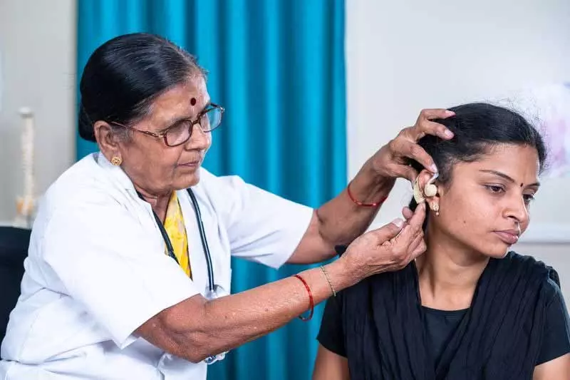 ENT हेल्थ कैंप में 65 लोगों ने फ्री कंसल्टेशन लिया ENT हेल्थ कैंप में 65 लोगों ने फ्री कंसल्टेशन लिया
