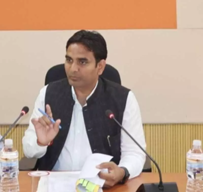 किसानों को सरकारी योजनाओं का लाभ उठाने के लिए एग्री-स्टैक पोर्टल पर रजिस्टर, Kangra डिप्टी कमिश्नर किसानों को सरकारी योजनाओं का लाभ उठाने के लिए एग्री-स्टैक पोर्टल पर रजिस्टर, Kangra डिप्टी कमिश्नर