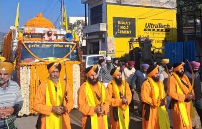 Guruparva के मौके पर सुंदरबनी में नगर कीर्तन निकाला गया Guruparva के मौके पर सुंदरबनी में नगर कीर्तन निकाला गया