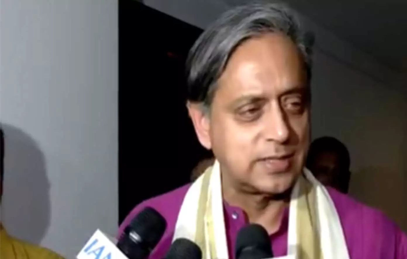मुस्तफिजुर रहमान को IPL 2026 से बाहर किए जाने पर शशि थरूर और प्रियांक खर्गे ने BCCI व भाजपा की आलोचना की मुस्तफिजुर रहमान को IPL 2026 से बाहर किए जाने पर शशि थरूर और प्रियांक खर्गे ने BCCI व भाजपा की आलोचना की