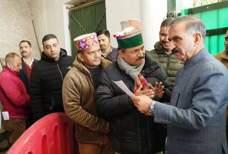 Himachal CM ने कहा, तीन साल में 99,789 सोशल सिक्योरिटी पेंशन के मामले मंजूर किए गए Himachal CM ने कहा, तीन साल में 99,789 सोशल सिक्योरिटी पेंशन के मामले मंजूर किए गए