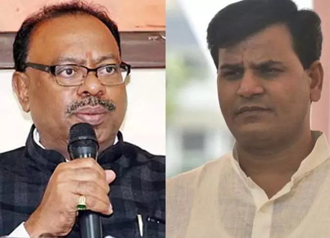 Ravi Rana का कदम सफल, फार्महाउस मीटिंग के बाद गार्डियन मिनिस्टर ने नाम वापस लिया Ravi Rana का कदम सफल, फार्महाउस मीटिंग के बाद गार्डियन मिनिस्टर ने नाम वापस लिया