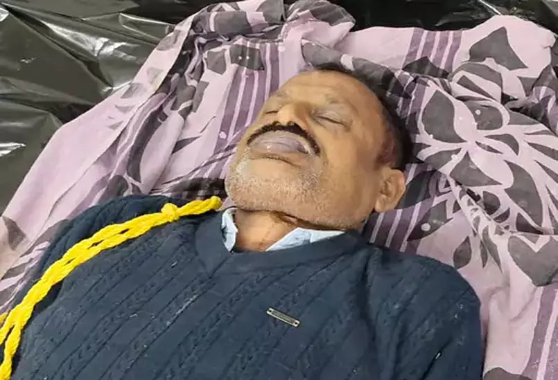 एमसीबी में एसईसीएल कर्मचारी की फांसी से मौत, पुराने केस से थे परेशान एमसीबी में एसईसीएल कर्मचारी की फांसी से मौत, पुराने केस से थे परेशान