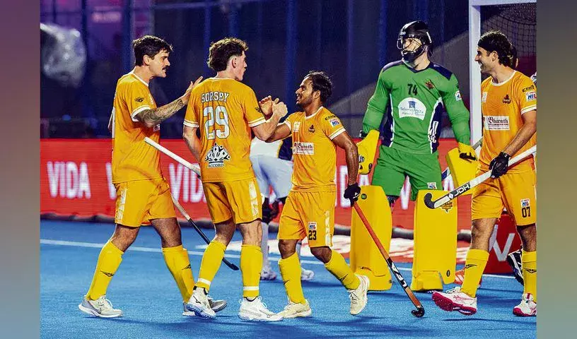 तमिलनाडु ड्रैगन्स ने HIL ओपनर शूट-आउट में हैदराबाद तूफान्स को हराया तमिलनाडु ड्रैगन्स ने HIL ओपनर शूट-आउट में हैदराबाद तूफान्स को हराया