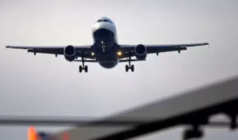 New York: वेनेजुएला ऑपरेशन के बाद सैकड़ों उड़ानें रद्द