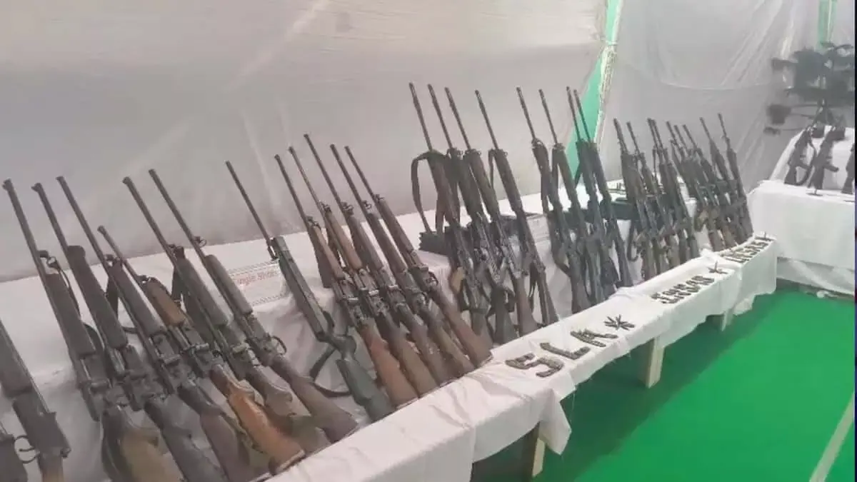 Hyderabad: तेलंगाना पुलिस सरेंडर कर चुके माओवादियों के पास विदेशी हथियारों के सोर्स की जांच करेगी