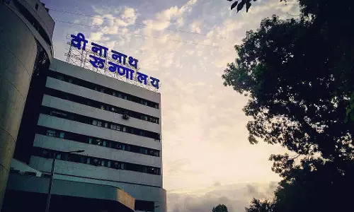 Pune चैरिटी कमीशन ने तनिषा भिसे केस में दीनानाथ मंगेशकर हॉस्पिटल के खिलाफ केस किया