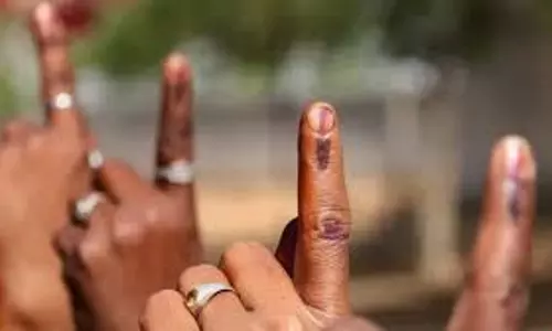 Assam विधानसभा चुनाव: ट्रैकर सर्वे में बीजेपी को 69-74 सीटें, कांग्रेस पीछे Assam विधानसभा चुनाव: ट्रैकर सर्वे में बीजेपी को 69-74 सीटें, कांग्रेस पीछे