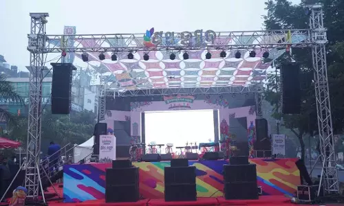 Bhubaneswar में पाठ उत्सव की वापसी से शहर की सड़कें उत्सवी हो गई Bhubaneswar में पाठ उत्सव की वापसी से शहर की सड़कें उत्सवी हो गई