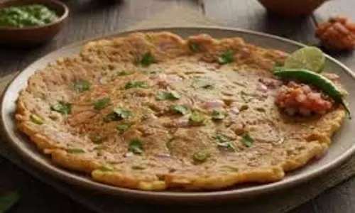 Pyaz Mirch Chilla: स्वादिष्ट और सेहतमंद प्याज ,मिर्च चीला Pyaz Mirch Chilla: स्वादिष्ट और सेहतमंद प्याज ,मिर्च चीला