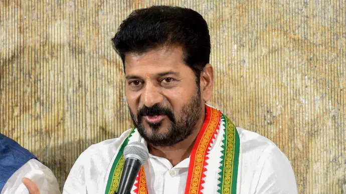 Telangana विधानसभा में विवाद,  BRS ने CM से माफी की अपील की