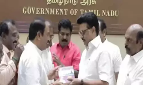 पेंशन विरोध की आग बुझाने के लिए CM Stalin ने TAPS खोला, इस पर 13,000 करोड़ रुपये खर्च होंगे पेंशन विरोध की आग बुझाने के लिए CM Stalin ने TAPS खोला, इस पर 13,000 करोड़ रुपये खर्च होंगे