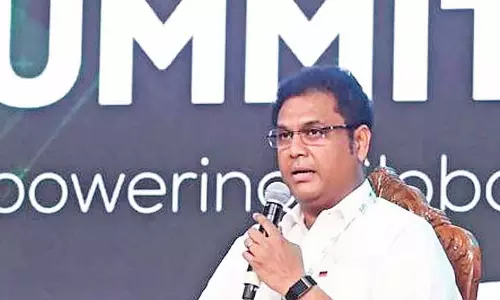 2021 से अब तक साइन किए गए लगभग 80 प्रतिशत एमओयू पर काम चल रहा: TRB Raja 2021 से अब तक साइन किए गए लगभग 80 प्रतिशत एमओयू पर काम चल रहा: TRB Raja