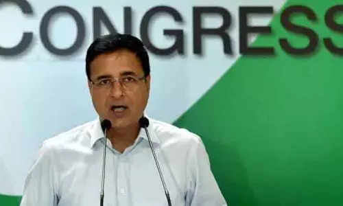 Surjewala: BJP गांधी और राम का इस्तेमाल प्रोपेगैंडा के लिए करती है, आदर्शों पर नहीं चलती Surjewala: BJP गांधी और राम का इस्तेमाल प्रोपेगैंडा के लिए करती है, आदर्शों पर नहीं चलती