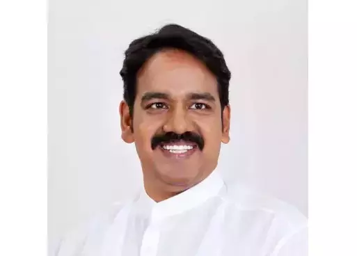 फोन टैपिंग मामले में एसआईटी ने जांच तेज की बीआरएस MLC नवीन राव को नोटिस जारी किया