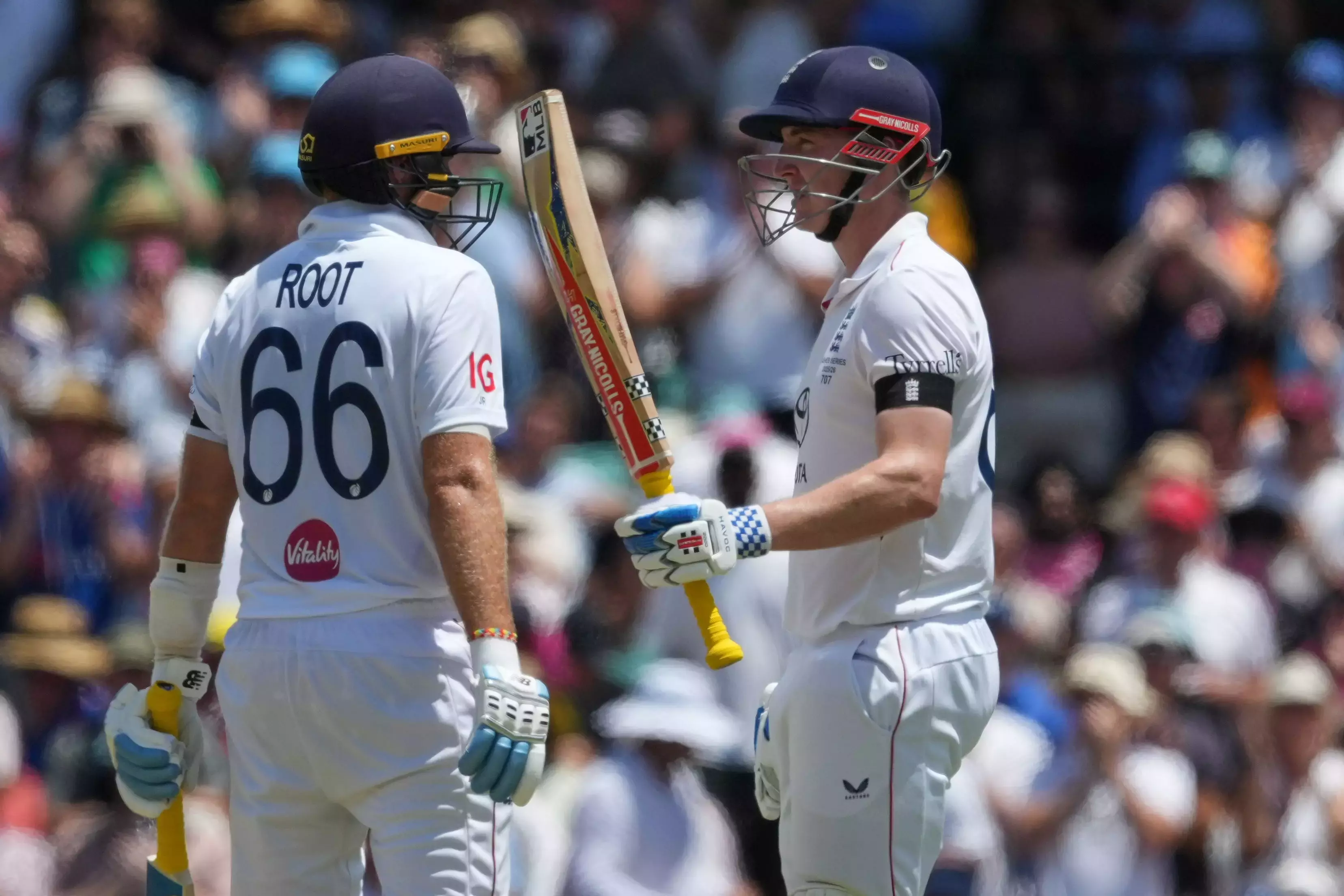 Australia के खिलाफ आखिरी एशेज टेस्ट के पहले दिन लंच तक इंग्लैंड का स्कोर 114-3 था Australia के खिलाफ आखिरी एशेज टेस्ट के पहले दिन लंच तक इंग्लैंड का स्कोर 114-3 था