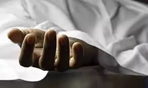 Gadag : अस्पताल में फांसी लगाकर आत्महत्या