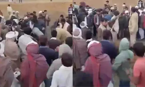 Tonk में धातु बर्तन मिला, खजाने की खबर से मची भगदड़ Tonk में धातु बर्तन मिला, खजाने की खबर से मची भगदड़