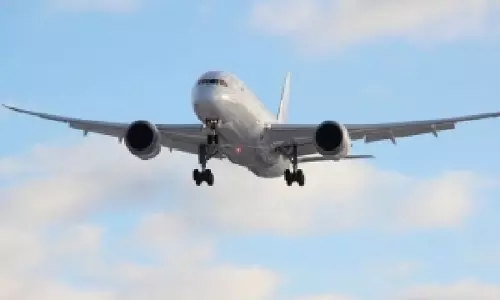 DGCA ने फ्लाइट्स के दौरान डिवाइस चार्ज करने के लिए पावर बैंक के इस्तेमाल पर बैन लगाया DGCA ने फ्लाइट्स के दौरान डिवाइस चार्ज करने के लिए पावर बैंक के इस्तेमाल पर बैन लगाया