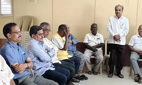 Haveri : हजारे साहब आई थिम्मापुर जिला साहित्य सम्मेलन के अध्यक्ष चुने गए Haveri : हजारे साहब आई थिम्मापुर जिला साहित्य सम्मेलन के अध्यक्ष चुने गए
