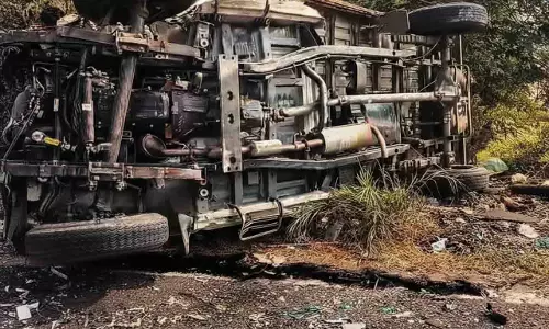 Ganjam में बस और पिकअप वैन की आमन-सामने की टक्कर में 10 लोग घायल हो गए