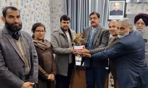 JMC कमिश्नर ने वृद्ध एवं अशक्त लोगों के लिए बने होम का दौरा किया JMC कमिश्नर ने वृद्ध एवं अशक्त लोगों के लिए बने होम का दौरा किया