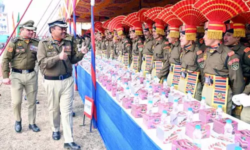 पासिंग आउट परेड में 447 जवान BSF में शामिल हुए पासिंग आउट परेड में 447 जवान BSF में शामिल हुए