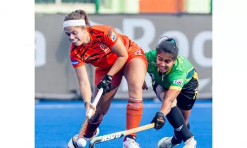 बंगाल टाइगर्स की जीत, महिला हॉकी लीग में रांची रॉयल्स को 1-0 से मात बंगाल टाइगर्स की जीत, महिला हॉकी लीग में रांची रॉयल्स को 1-0 से मात