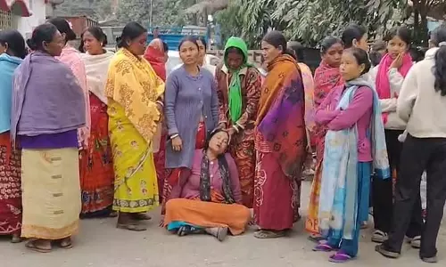 School में बेइज्जती के आरोप, स्टूडेंट की अप्राकृतिक मौत पर हंगामा
