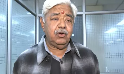 बांग्लादेश में अल्पसंख्यकों पर हो रहा अत्याचार निंदनीय: वीएचपी नेता आलोक कुमार बांग्लादेश में अल्पसंख्यकों पर हो रहा अत्याचार निंदनीय: वीएचपी नेता आलोक कुमार