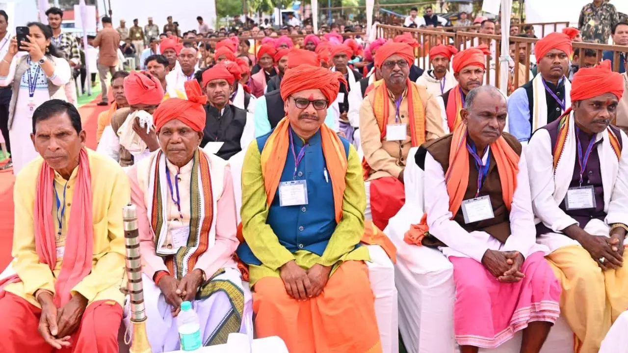 तीन फेज में होगा बस्तर पांडुम 2026 महोत्सव तीन फेज में होगा बस्तर पांडुम 2026 महोत्सव
