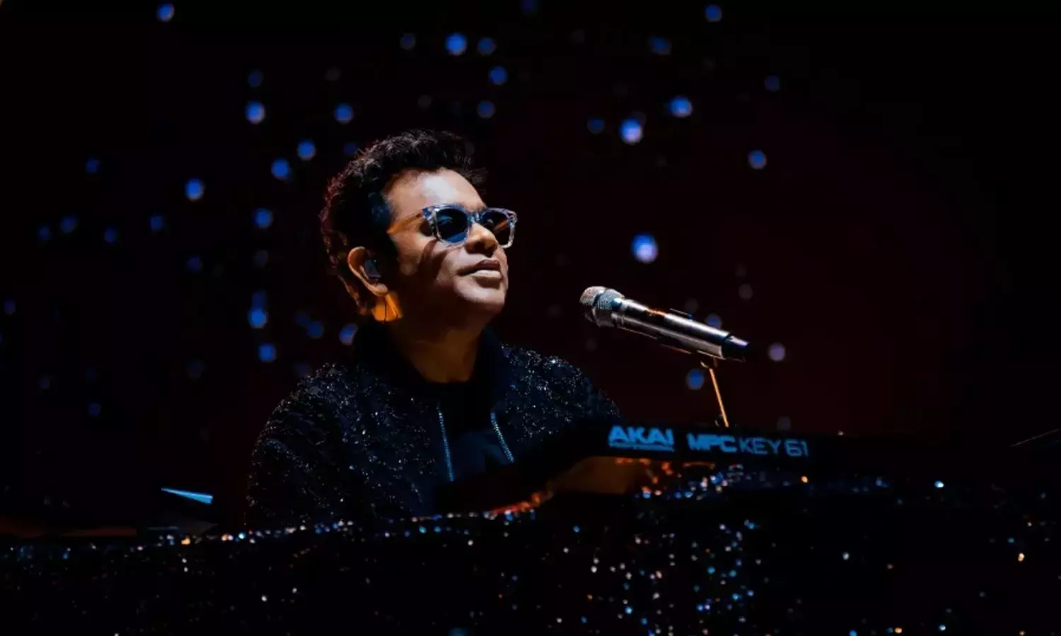 A.R. Rahman को जन्मदिन की शुभकामनाएं A.R. Rahman को जन्मदिन की शुभकामनाएं