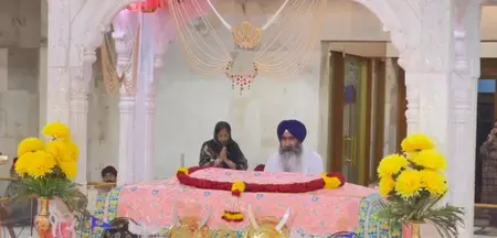 हिमाचल प्रदेश के पांवटा साहिब में लगा कवि दरबार हिमाचल प्रदेश के पांवटा साहिब में लगा कवि दरबार