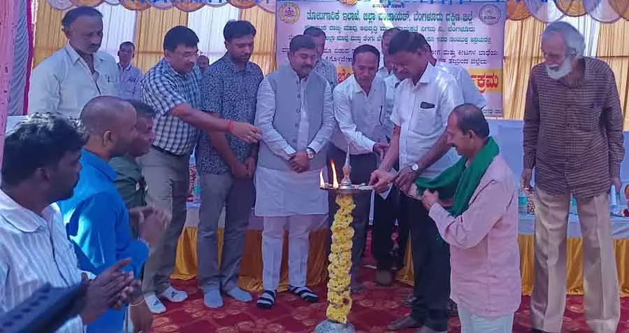 आम की फसल को हुए नुकसान के लिए सपोर्ट प्राइस पर कार्रवाई: BC मुद्दू गंगाधर ने भरोसा दिया आम की फसल को हुए नुकसान के लिए सपोर्ट प्राइस पर कार्रवाई: BC मुद्दू गंगाधर ने भरोसा दिया