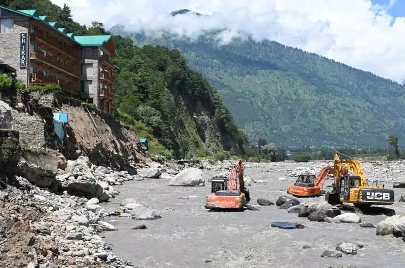 2,000 करोड़ रुपये की ब्यास तटबंध परियोजना अधर में, केंद्र सरकार ने अभी तक DPR को मंजूरी नहीं दी 2,000 करोड़ रुपये की ब्यास तटबंध परियोजना अधर में, केंद्र सरकार ने अभी तक DPR को मंजूरी नहीं दी