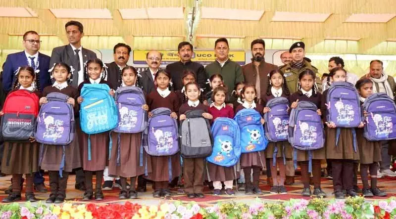 Himachal के उपमुख्यमंत्री अग्निहोत्री ने 4 करोड़ रुपये की चिंतपूर्णी पेयजल योजना जनता को समर्पित की Himachal के उपमुख्यमंत्री अग्निहोत्री ने 4 करोड़ रुपये की चिंतपूर्णी पेयजल योजना जनता को समर्पित की
