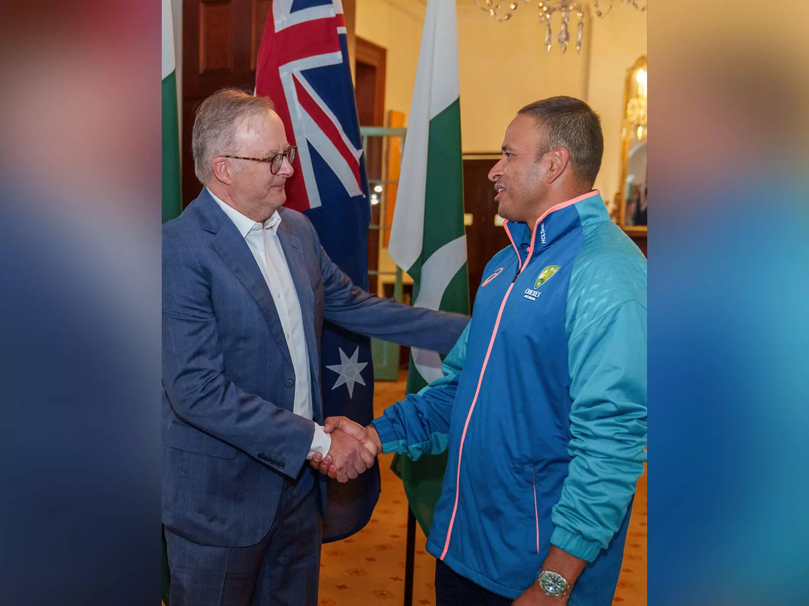 Anthony Albanese ने सेवानिवृत्ति की घोषणा के बाद उस्मान ख्वाजा की विरासत की सराहना की Anthony Albanese ने सेवानिवृत्ति की घोषणा के बाद उस्मान ख्वाजा की विरासत की सराहना की