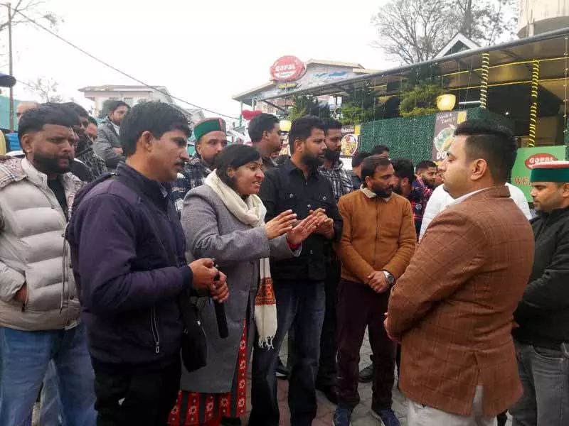 Dharamshala कॉलेज स्टूडेंट की मौत, टीचर को अंतरिम राहत, कई जांच चल रही Dharamshala कॉलेज स्टूडेंट की मौत, टीचर को अंतरिम राहत, कई जांच चल रही