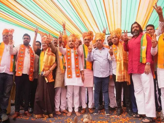 PCMC चुनाव 2026: BJP के रवींद्र चव्हाण ने अजित पवार की झूठी कहानी की आलोचना की PCMC चुनाव 2026: BJP के रवींद्र चव्हाण ने अजित पवार की झूठी कहानी की आलोचना की