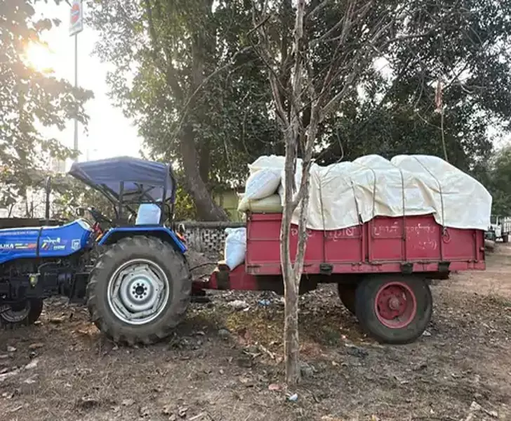 अवैध धान परिवहन पर पुलिस की बड़ी कार्रवाई, 30 क्विंटल धान और ट्रैक्टर जब्त अवैध धान परिवहन पर पुलिस की बड़ी कार्रवाई, 30 क्विंटल धान और ट्रैक्टर जब्त