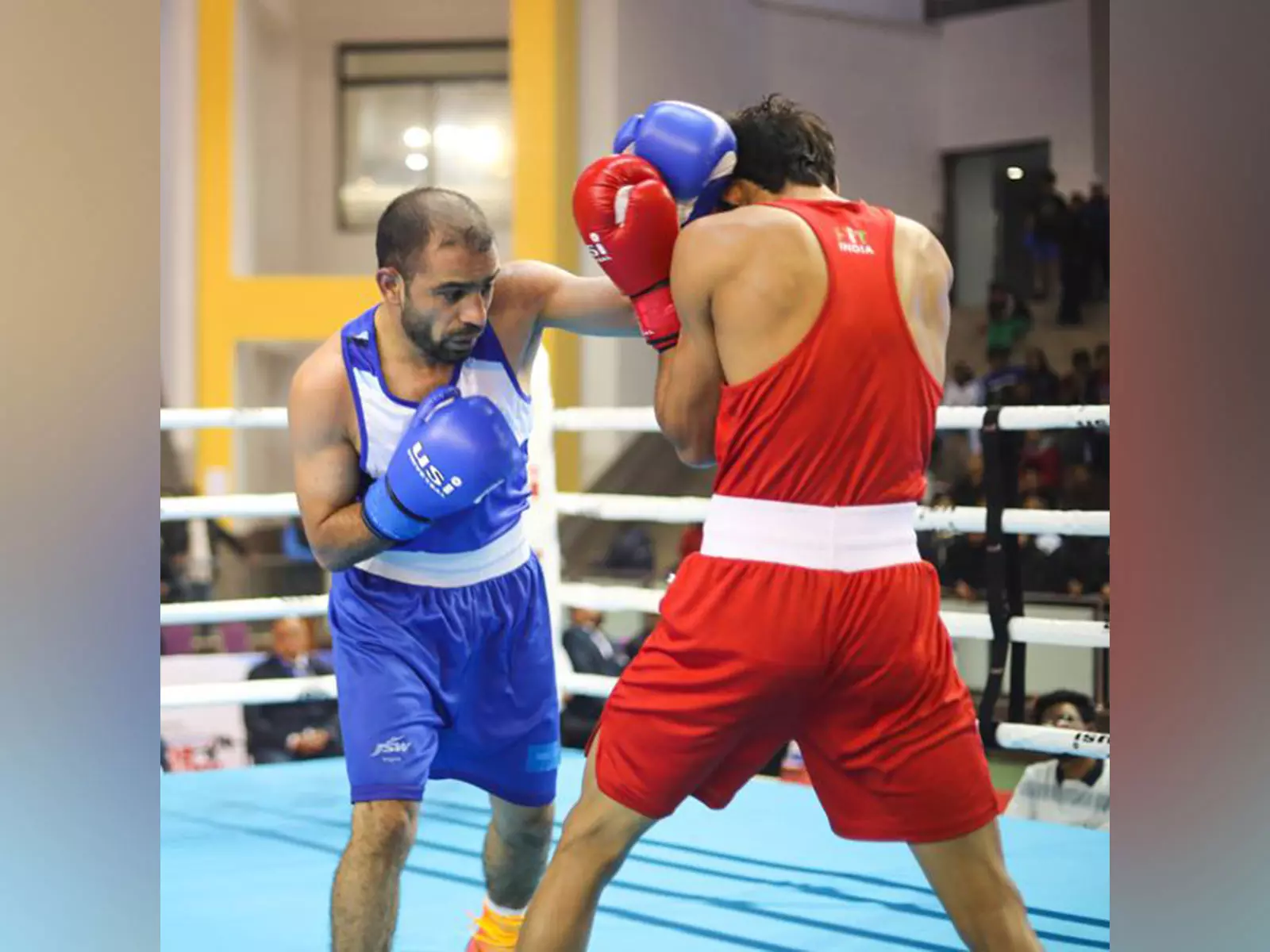 सीनियर नेशनल बॉक्सिंग चैंपियनशिप: Amit Panghal, सागर ने शानदार तरीके से अभियान शुरू किया सीनियर नेशनल बॉक्सिंग चैंपियनशिप: Amit Panghal, सागर ने शानदार तरीके से अभियान शुरू किया