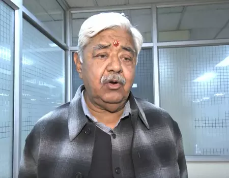 बांग्लादेश में अल्पसंख्यकों पर हो रहा अत्याचार निंदनीय: वीएचपी नेता आलोक कुमार बांग्लादेश में अल्पसंख्यकों पर हो रहा अत्याचार निंदनीय: वीएचपी नेता आलोक कुमार