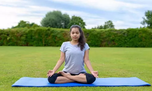 Yoga: खाना खाने के बाद पाचन में मदद के लिए योगासन Yoga: खाना खाने के बाद पाचन में मदद के लिए योगासन