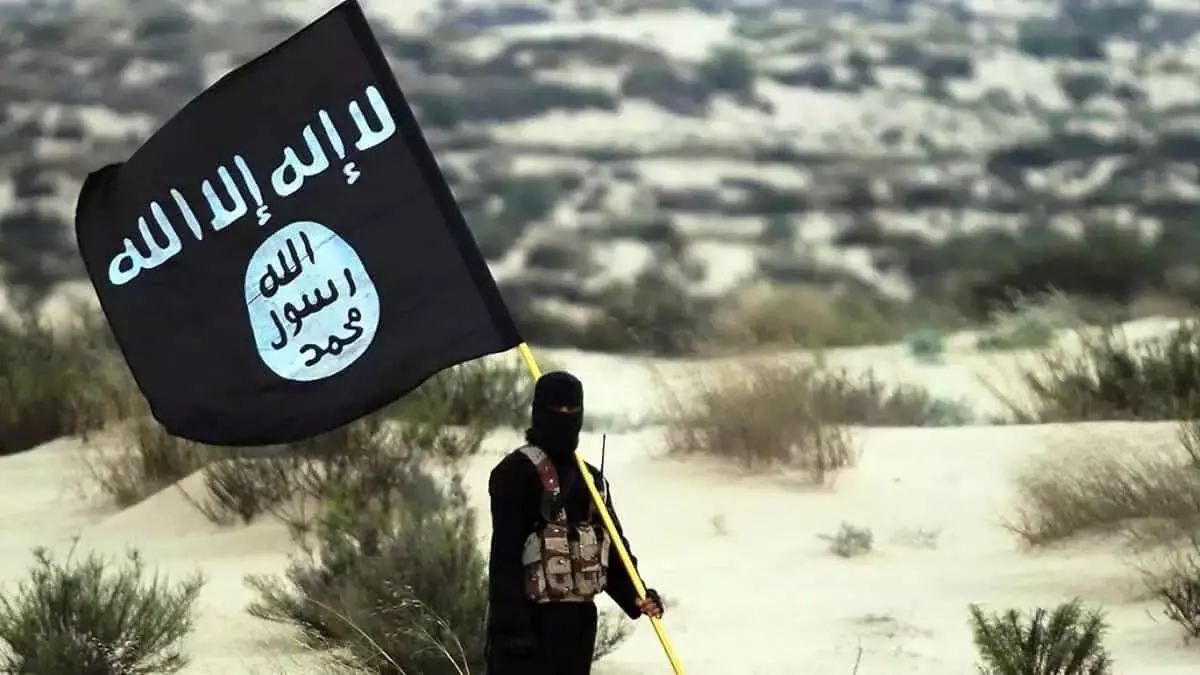 UK ने फ्रांस के साथ मिलकर सीरिया में ISIS के हथियार बंकर पर बमबारी की