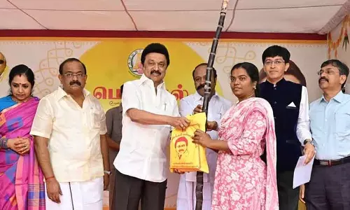 Pongal गिफ्ट सेट: लीडर्स का स्वागत Pongal गिफ्ट सेट: लीडर्स का स्वागत